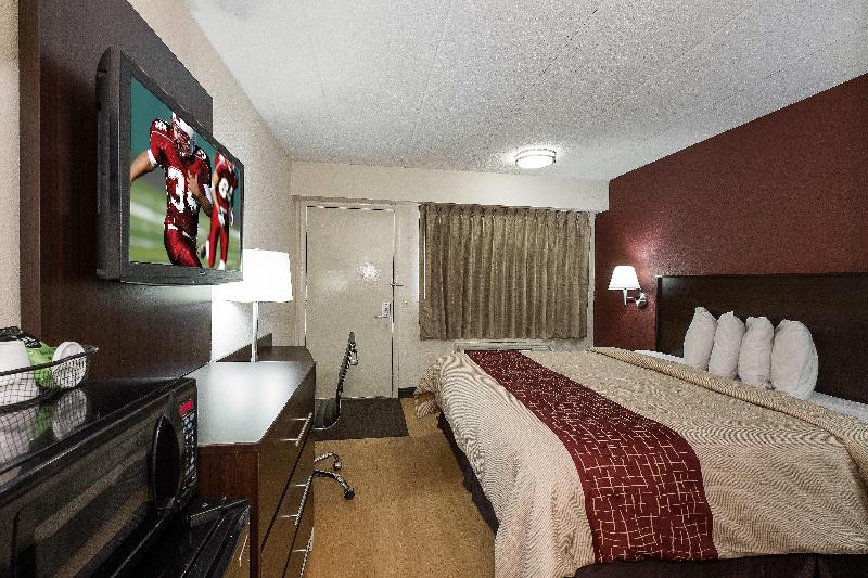 اتاق لوکس با تخت بزرگ, Red Roof Inn Toledo Maumee