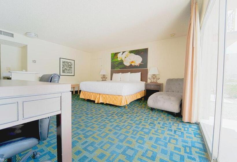 Quarto Estandar Cama King, Royal Plaza Inn