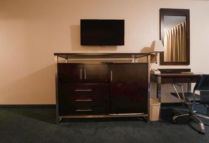 غرفه قياسيه سريرين مزدوجين, Royal Plaza Inn