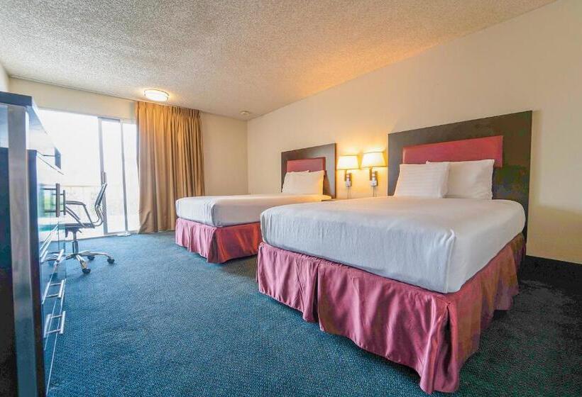 Quarto Estandar Cama Queen, Royal Plaza Inn