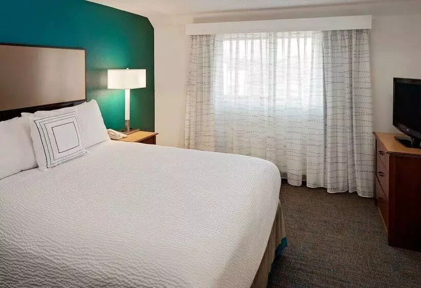 Ullakkosviitti, Residence Inn Richmond West End