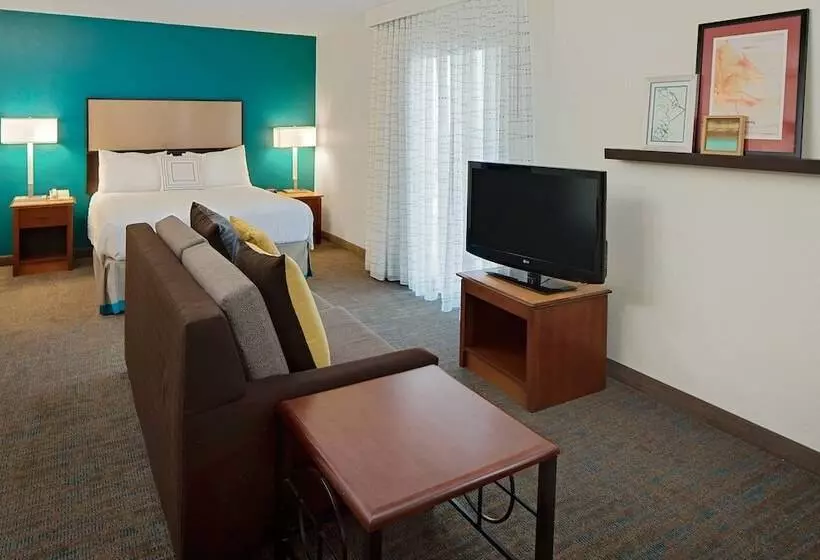Ullakkosviitti, Residence Inn Richmond West End