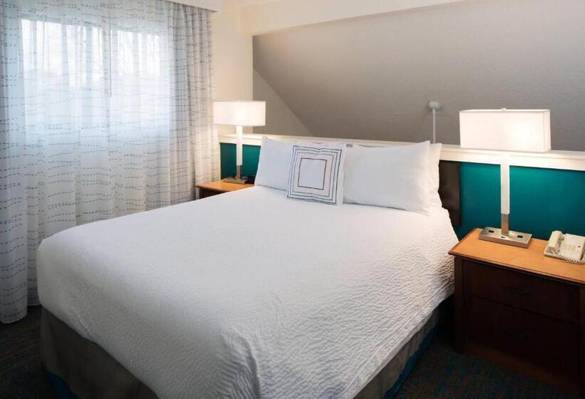 ペントハウススイート, Residence Inn Richmond West End
