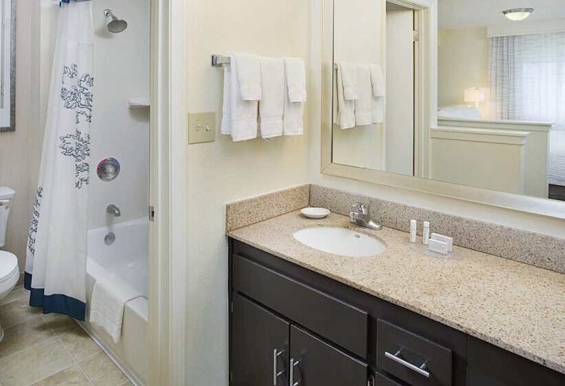 스탠다드 스튜디오, Residence Inn Sacramento Cal Expo