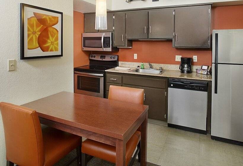 إستوديو قياسى, Residence Inn Sacramento Cal Expo