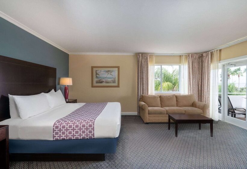 Номер Superior с Видом, Safety Harbor Resort & Spa Trademark Collection By Wyndham