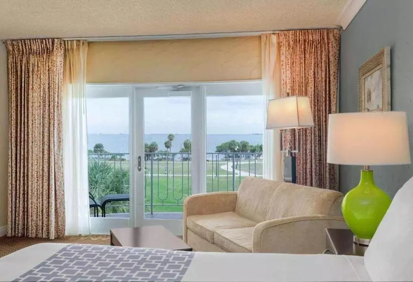 キングサイズベッド、ビュー付きデラックスルーム, Safety Harbor Resort & Spa Trademark Collection By Wyndham