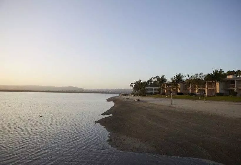 身障者適用ダブルベッド付きスタンダードルーム, San Diego Mission Bay Resort