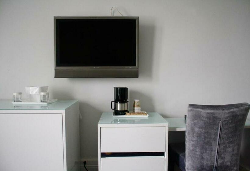 스탠다드 룸 더블 침대 2개, Congress Plaza Hotel Chicago