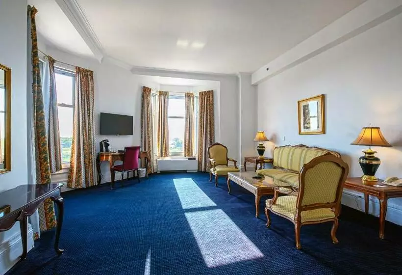 سوییت, Congress Plaza Hotel Chicago
