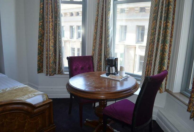 패밀리 스위트, Congress Plaza Hotel Chicago