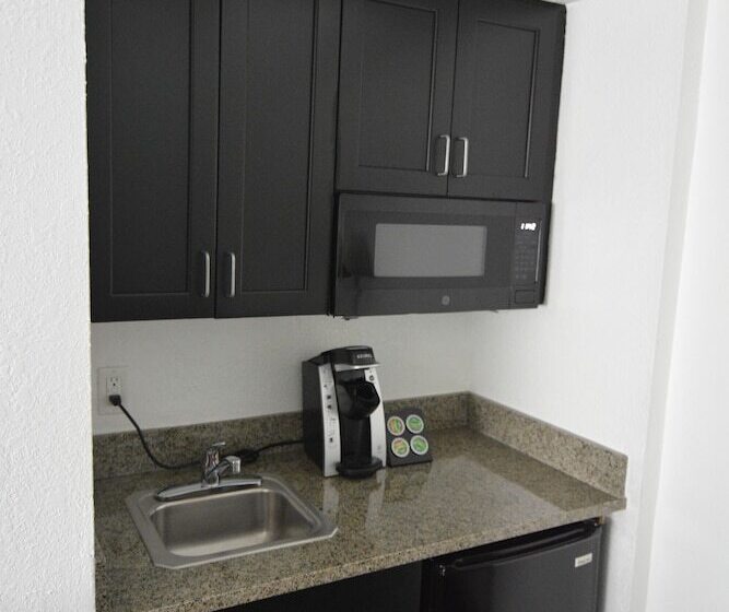 스위트, Capitol Hill