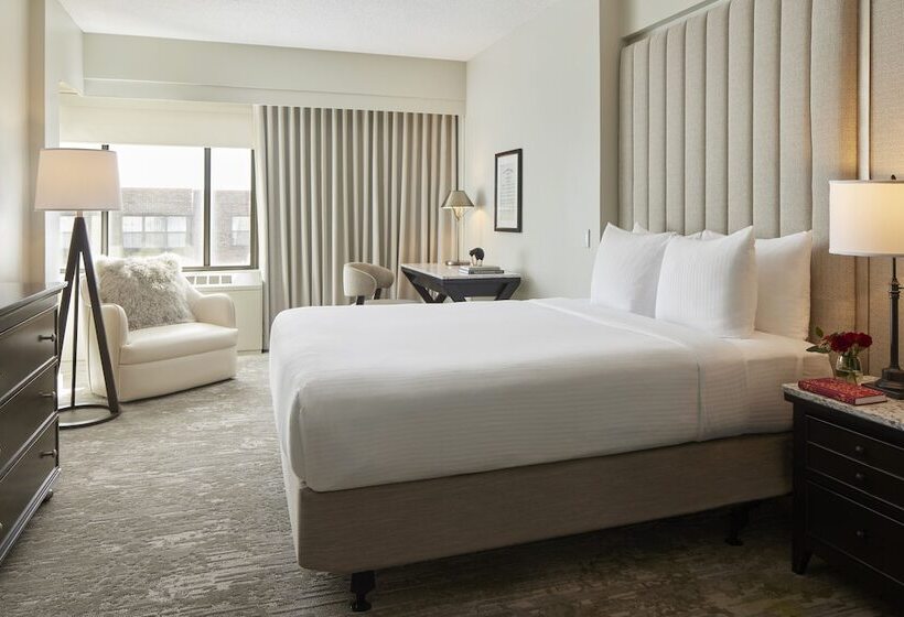 주니어 스위트, Capitol Hill