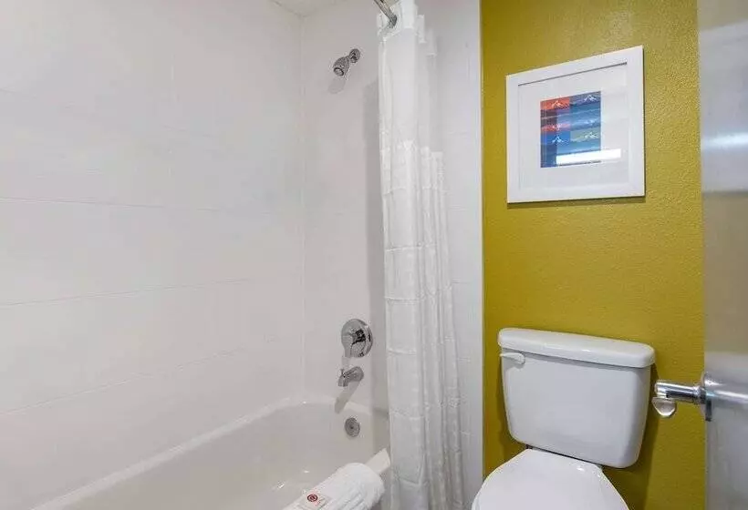 اتاق لوکس, Comfort Inn & Suites Tigard Near Washington Square