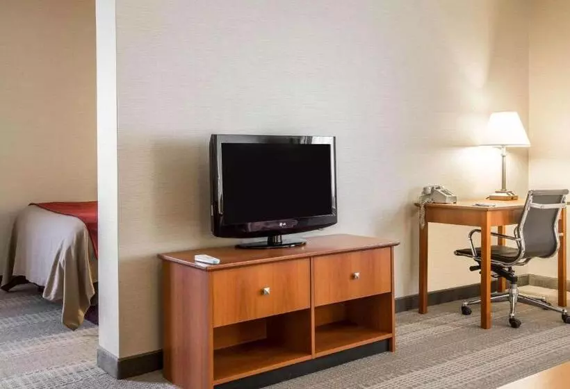 スイート, Comfort Inn
