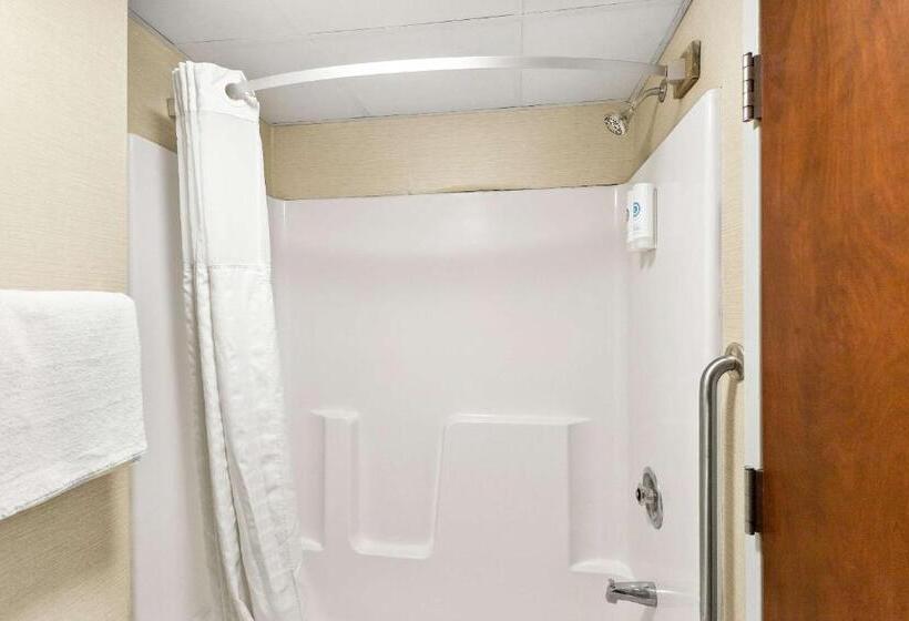 스위트, Comfort Inn