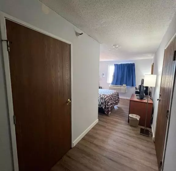 身障者適用スタンダードルーム, Economy 7 Inn   Norfolk