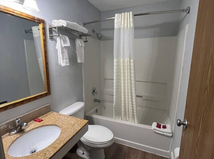 2ダブルベッドのスタンダードルーム, Economy 7 Inn   Norfolk