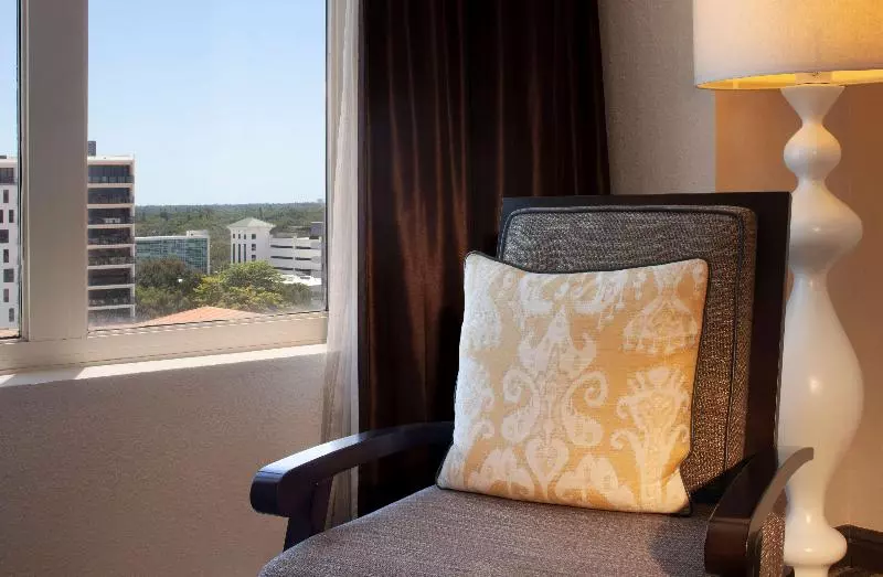 キングサイズベッドのスイートルーム, Hilton St. Petersburg Bayfront