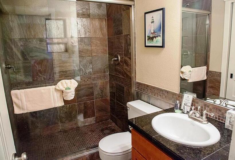 デラックススタジオ, Inn At Spanish Head Resort