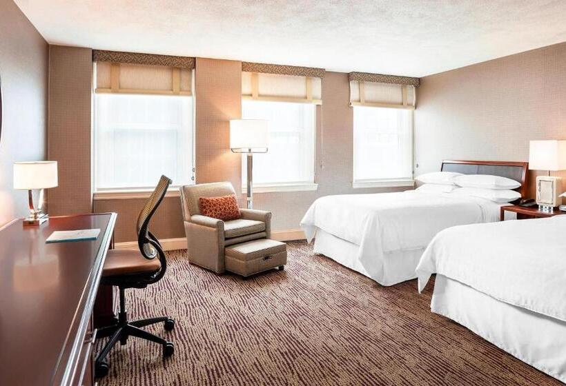 스탠다드 룸 더블 침대 2개, Sheraton Commander