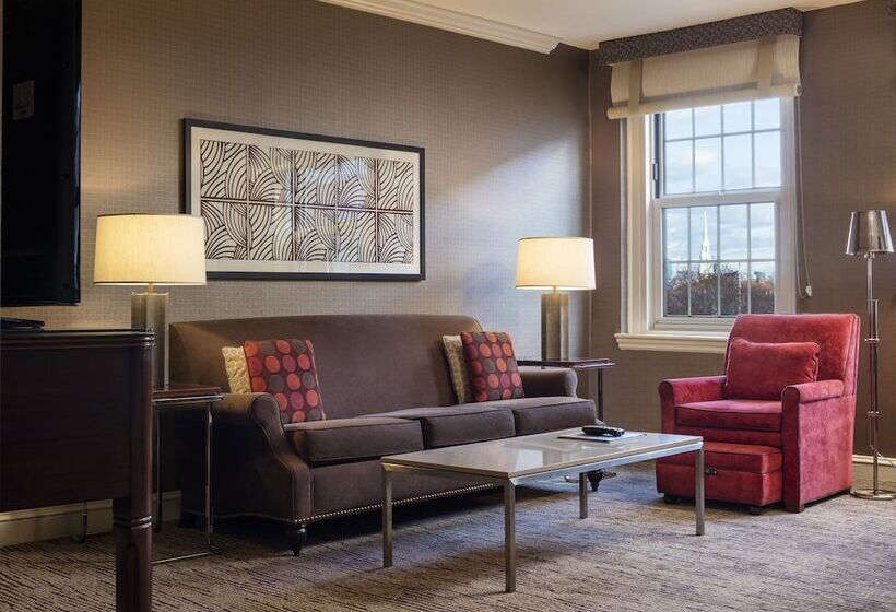 Люкс Клуб, Sheraton Commander