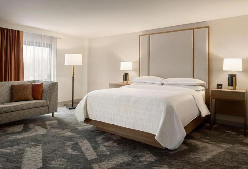 스탠다드 룸 킹사이즈 침대, Sheraton Madison