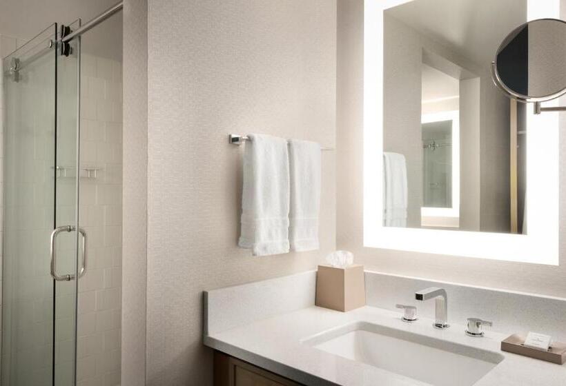 ２ダブルベッドのスタンダードルーム, Sheraton Madison