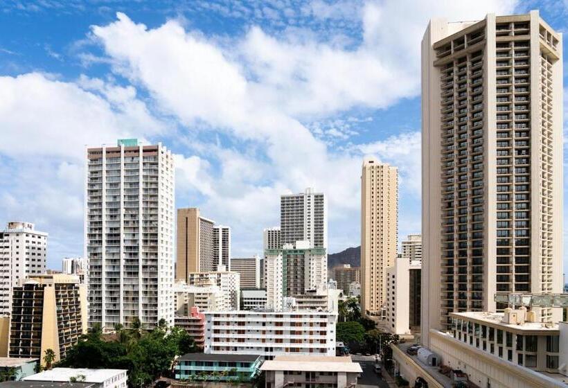 带2个双人床的标准工作室, Sheraton Princess Kaiulani