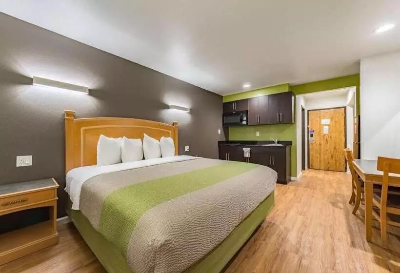 デラックススイート, Quality Inn & Suites Plano East   Richardson