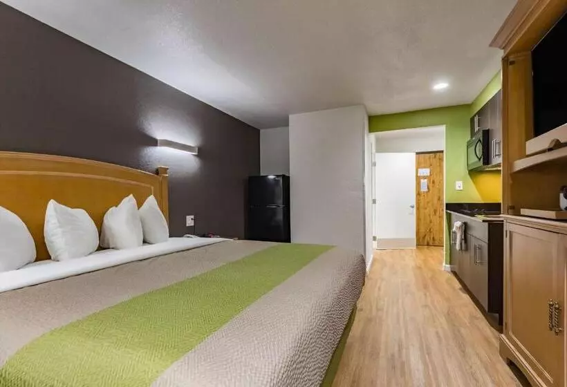 身障者適用キングサイズベッドルーム, Quality Inn & Suites Plano East   Richardson