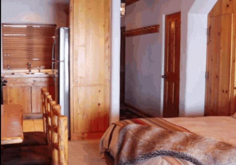 Студия Стандарт, Spring Creek Ranch