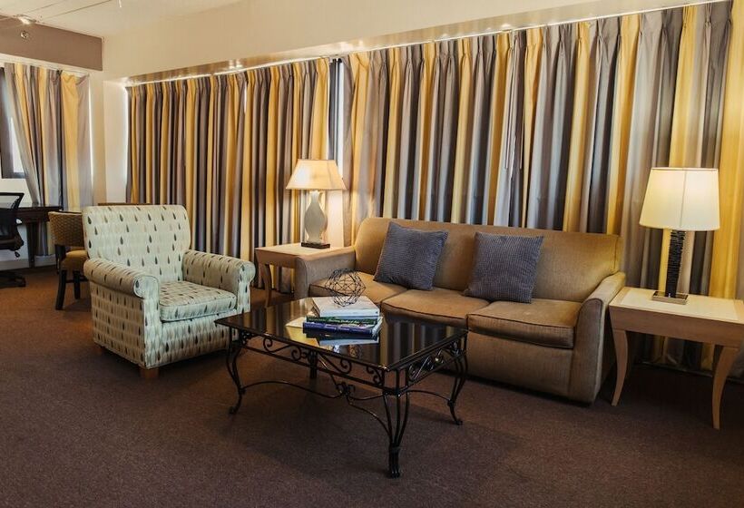 سوئیت رویال, Stamford Suites