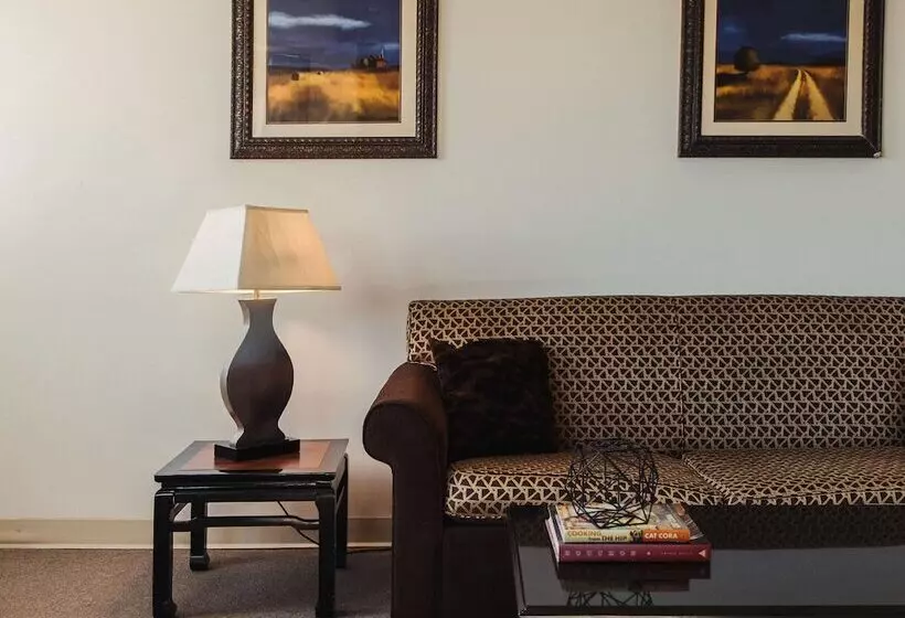 デラックススイート, Stamford Suites