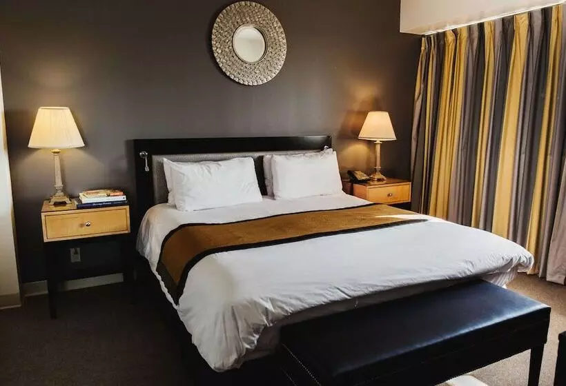身障者適用スイートルーム, Stamford Suites