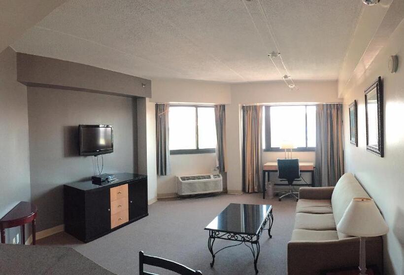 Люкс Повышенной Комфортности, Stamford Suites