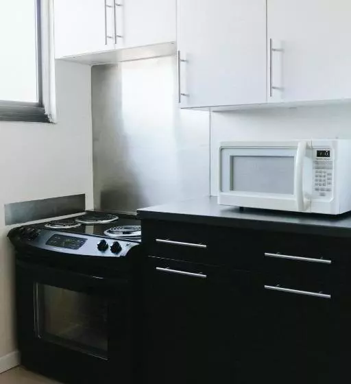 身障者適用スイートルーム, Stamford Suites