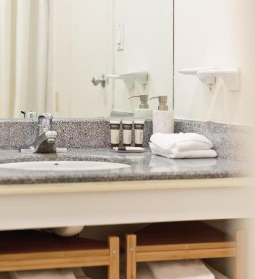 Номер Deluxe, Stamford Suites