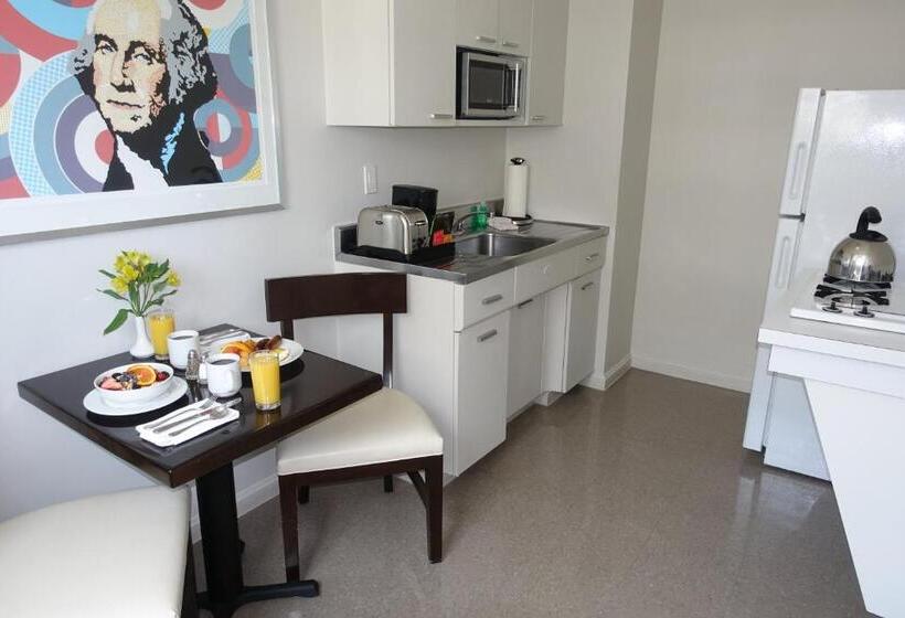 Люкс Повышенной Комфортности, State Plaza