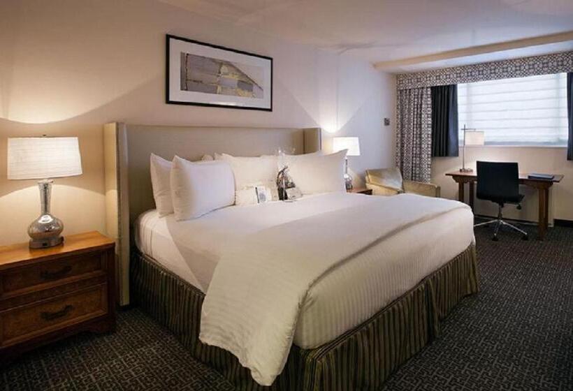 Номер Deluxe Адаптированный для Инвалидов, State Plaza