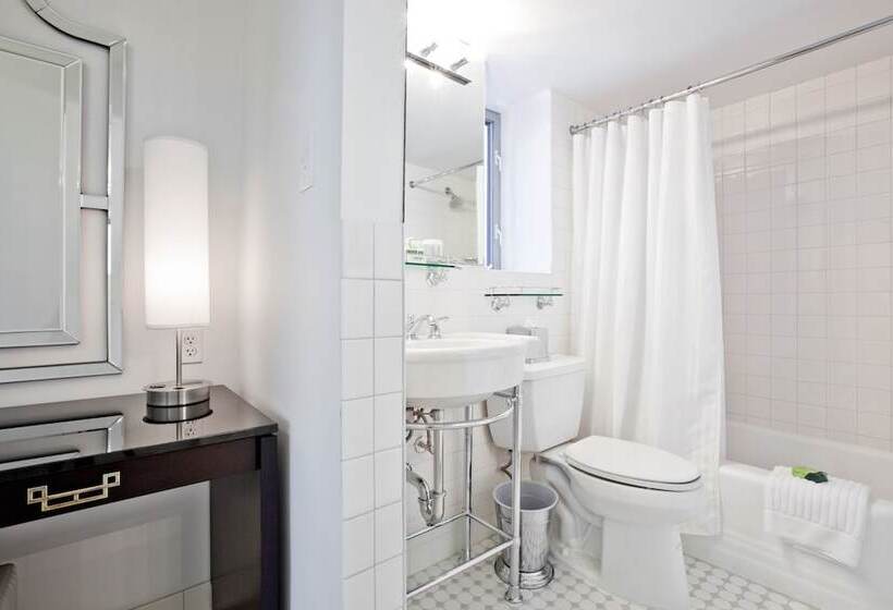 Номер Deluxe, State Plaza