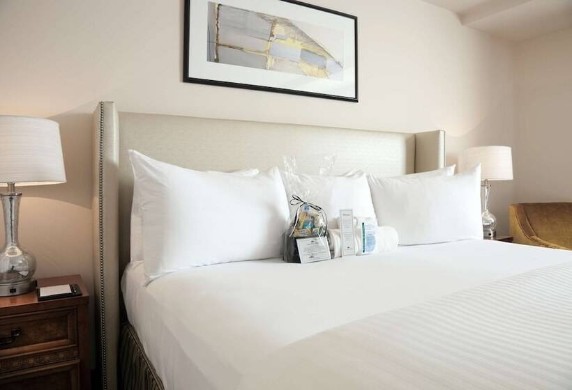 Люкс Адаптированный для Инвалидов, State Plaza