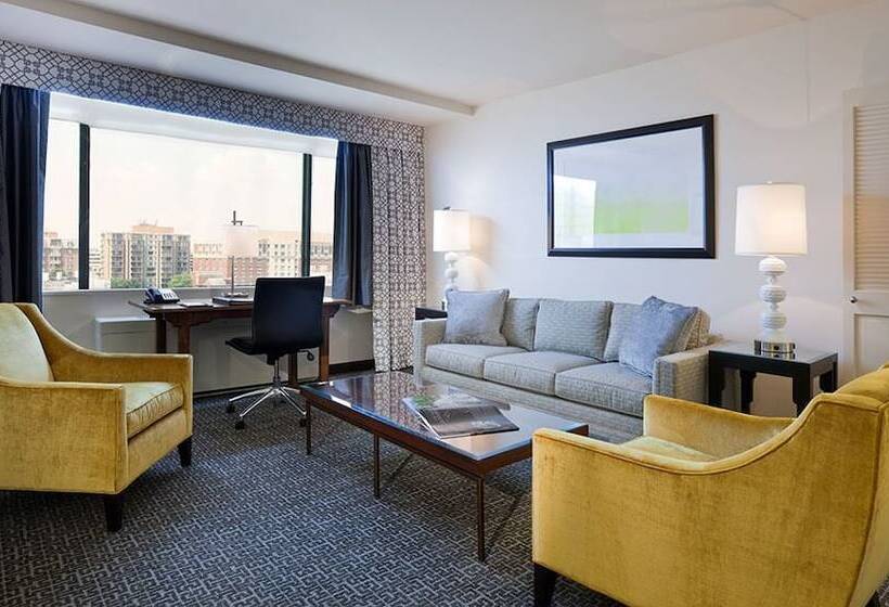 Люкс Адаптированный для Инвалидов, State Plaza