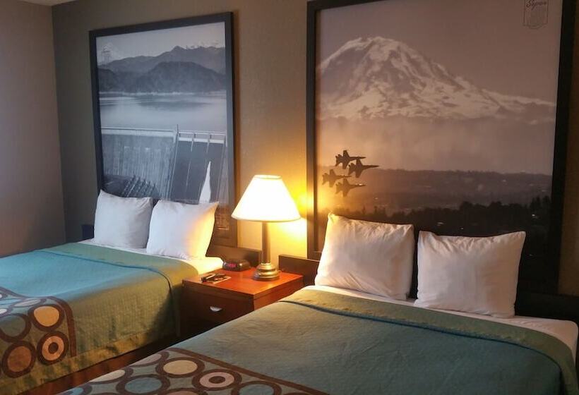 带2个双人床的标准工作室, Super 8 By Wyndham Sacramento