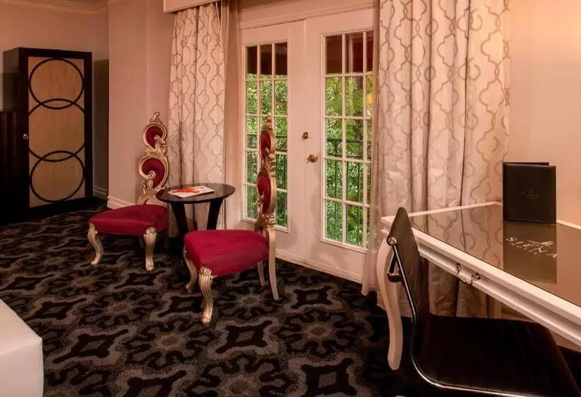 キングサイズベッドのスタンダードルーム, The Siena Hotel, Autograph Collection