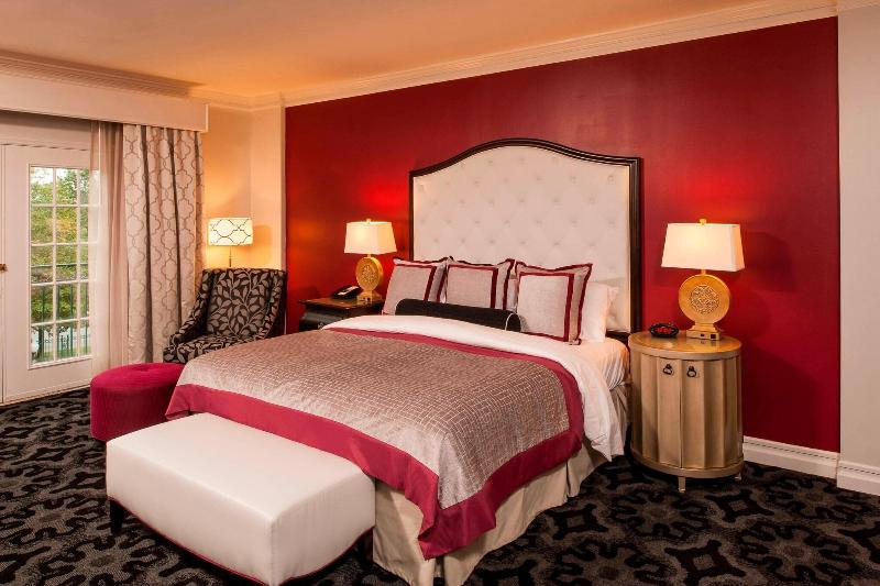 غرفة قياسية سرير كينج, The Siena Hotel, Autograph Collection