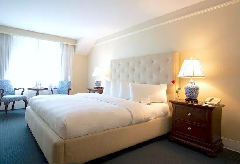 デラックスルーム, The Simsbury Inn