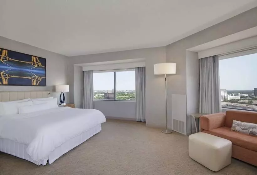 Deluxe Room, The Westin Dallas Park Central