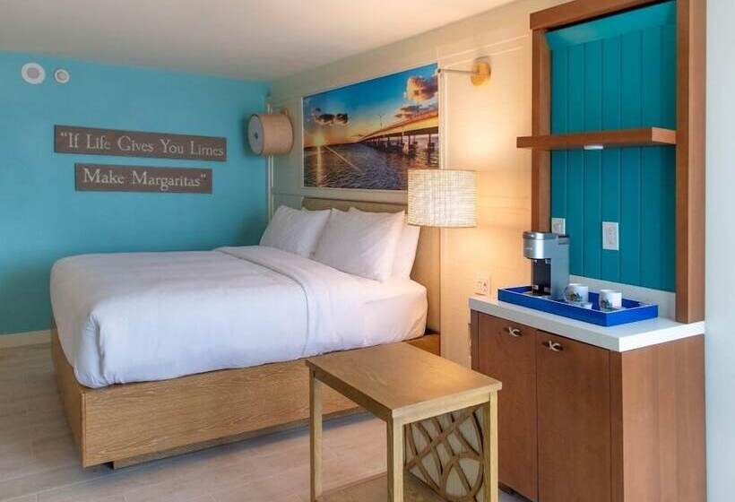 Номер Deluxe, Margaritaville Beach Resort South Padre Island