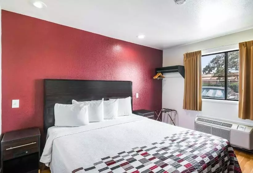 اتاق سوپریور با تخت بزرگ, Red Roof Inn Palmdale Lancaster